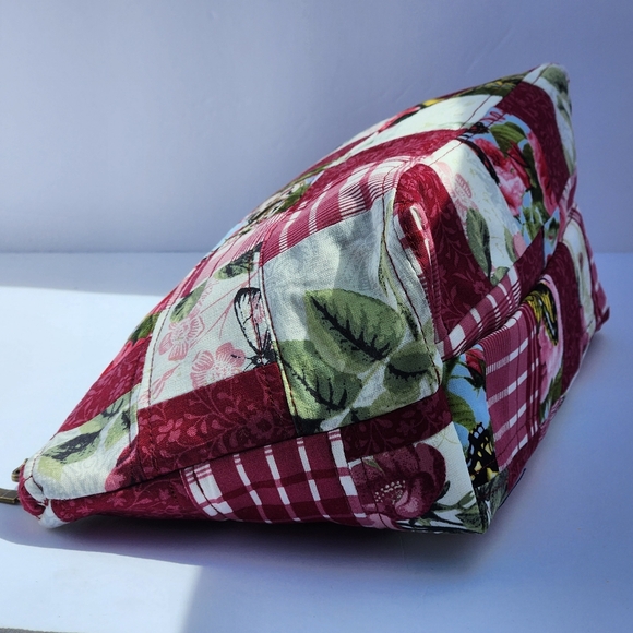 Toiletry Bag - Picture 3 of 7